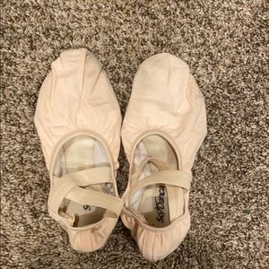 SoDanca SD16 Pink Ballet Flats